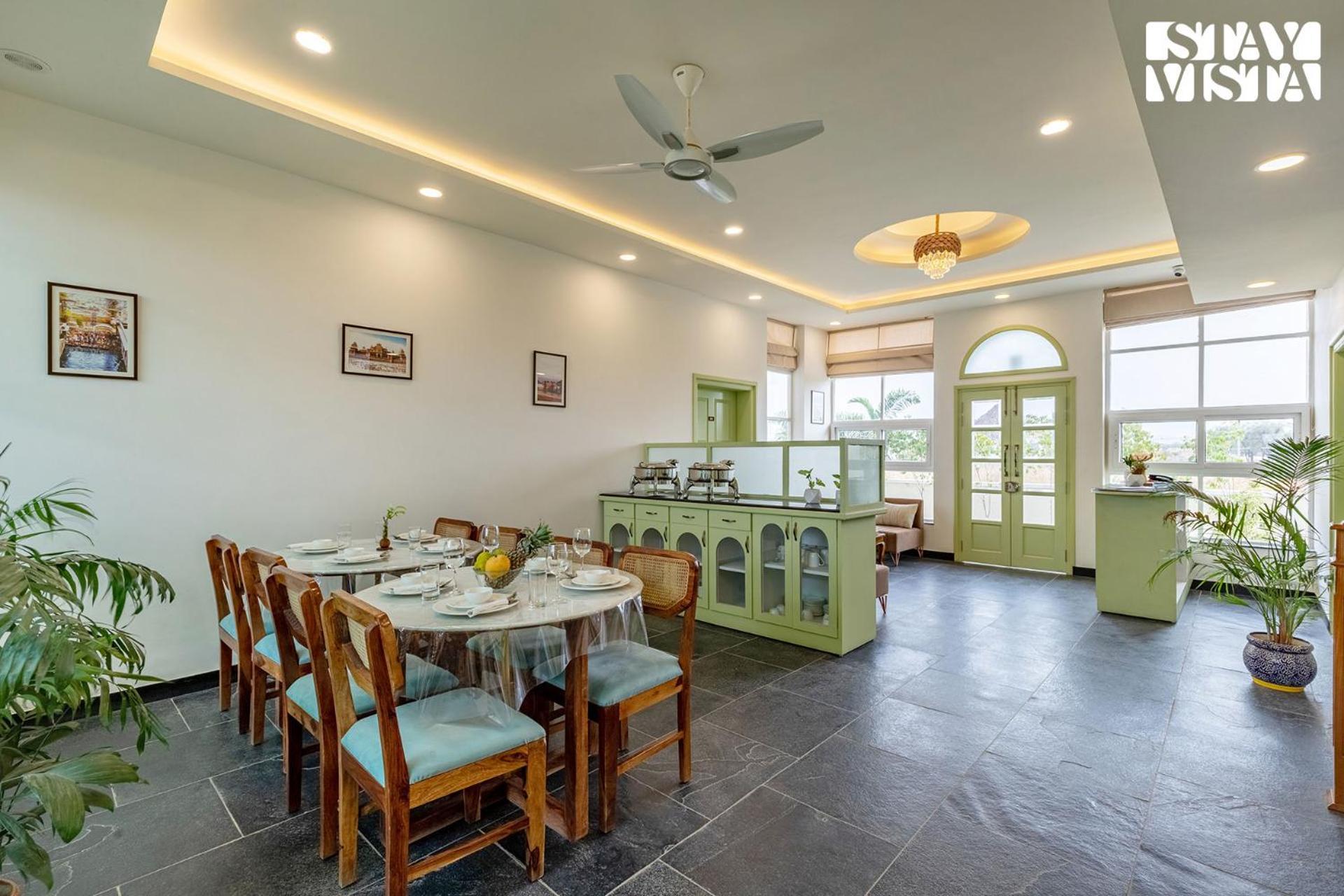 The Pastel Courtyard With Pvt Pool & Garden At By Stayvista Villa Jaipur