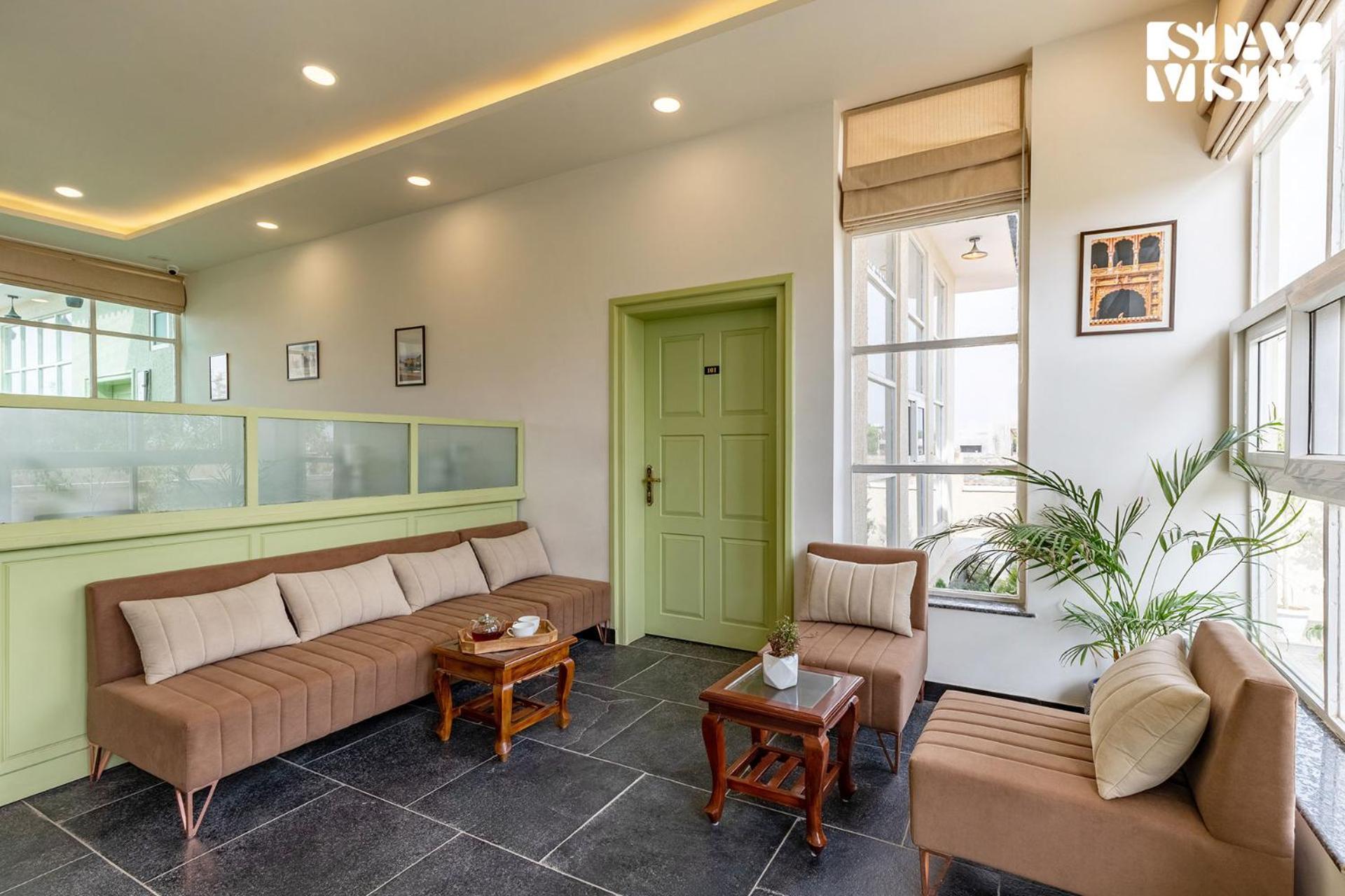 The Pastel Courtyard With Pvt Pool & Garden At By Stayvista Villa
